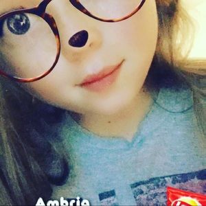 Meet your Posher, Ambria